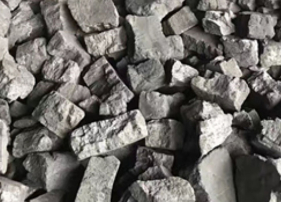 CCIC minerai diplômée de coke de fonderie utilisé dans la taille des cubilots 120-220mm