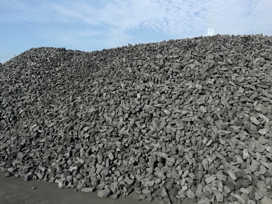 Matériel à haut carbone en forme de bloc 30-80mm de coke métallurgique de la cendre 12%