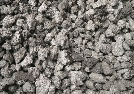 Coke de lancement à haut carbone, coke retardé vert de pétrole en tant qu'additif auxiliaire
