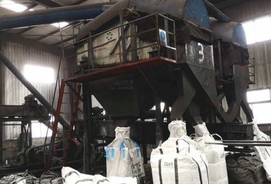 Coke de lancement à haut carbone, coke retardé vert de pétrole en tant qu'additif auxiliaire