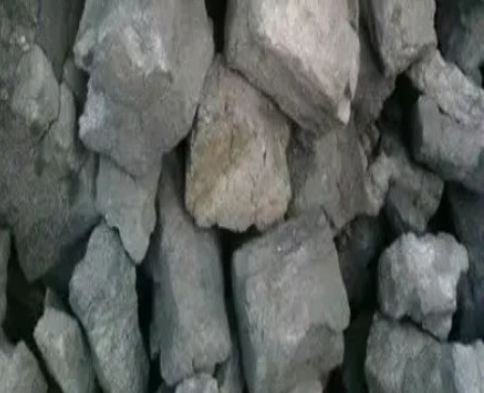 Grand matériel de coke de fonderie de bloc pour mouler la valeur 30400kj/Kg calorifique