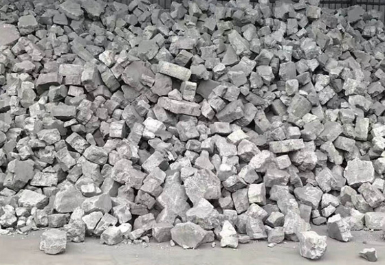 Bas Ash Low Sulfur Foundry Coke minéral pour l'usine en acier 150 - 300mm
